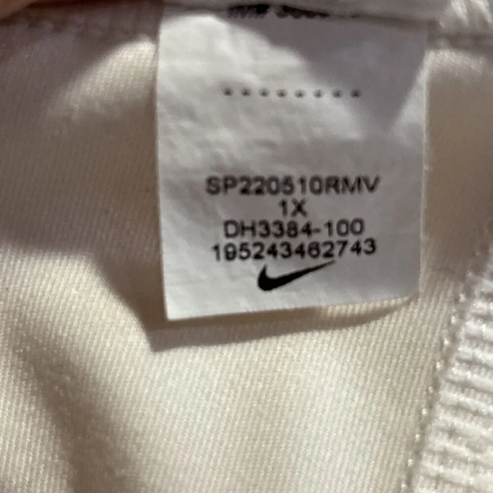 Nike Women's Swoosh Medium Support Racerback Sports Bra Plus Size 1X Ivory Cream